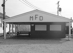 Mooreland Free Fair Fairgrounds - Hot Dogs